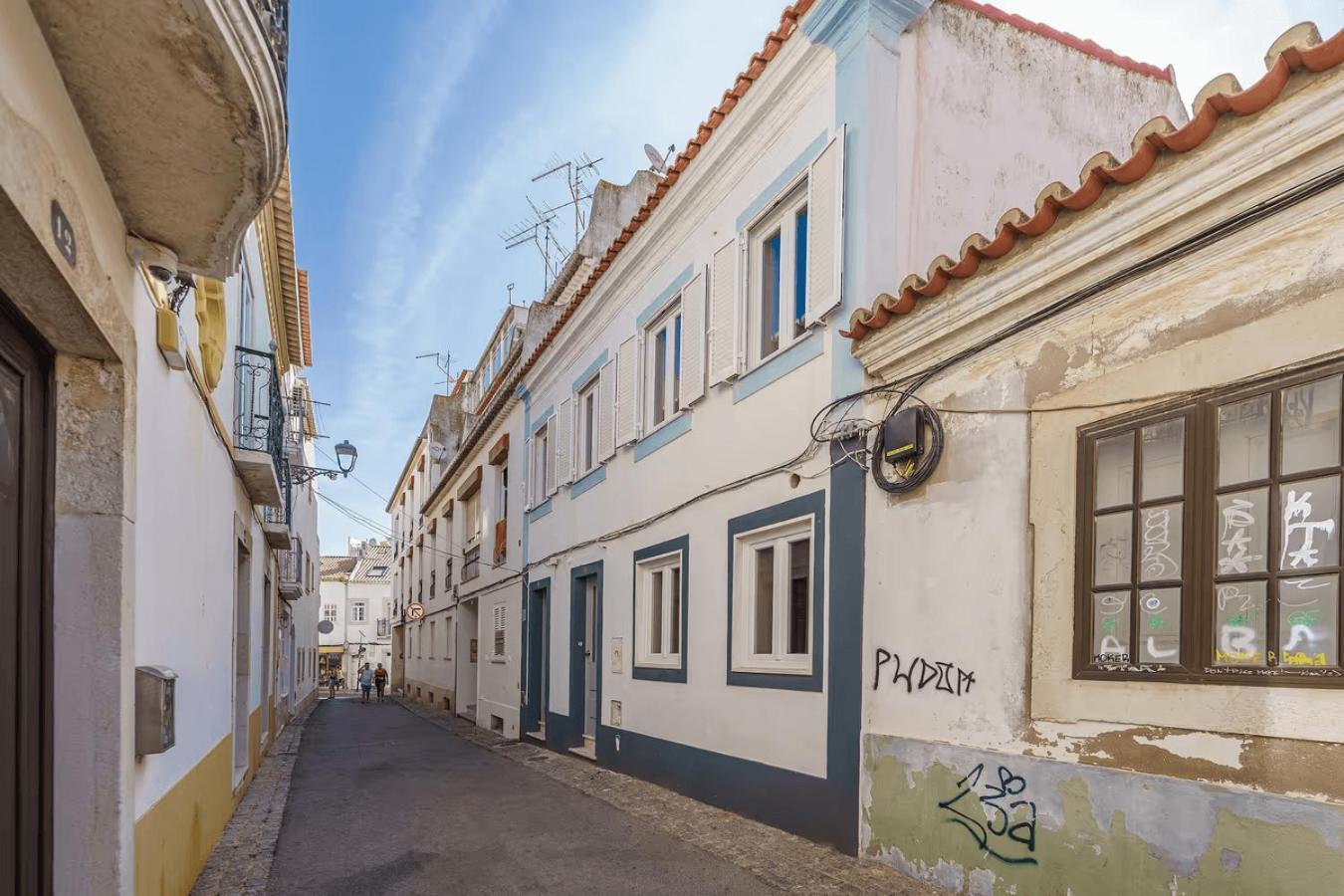 Lovely Apartment In Lagos With Terrace - Close To Beach Экстерьер фото
